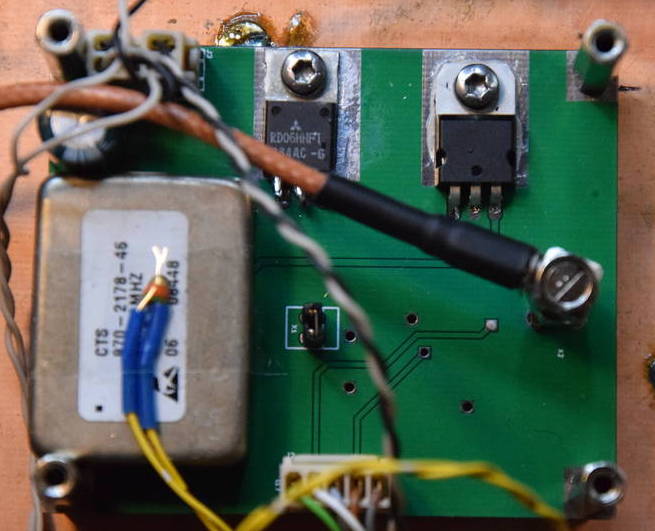 Die Generator-Platine mit dem OCXO