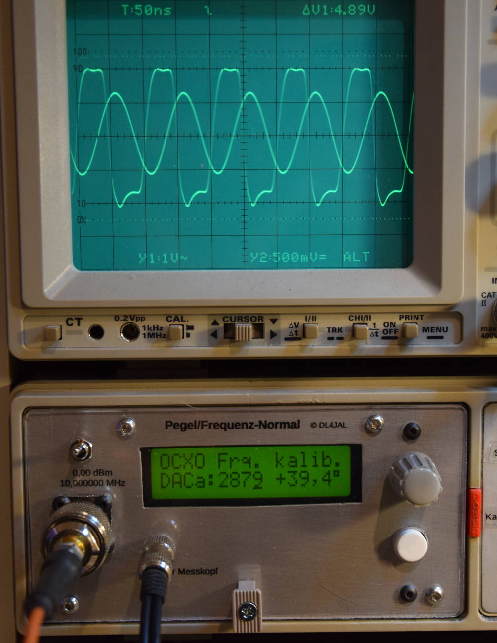 Kalibrierung der genauen Frequenz mit 2 Kanal Oszi